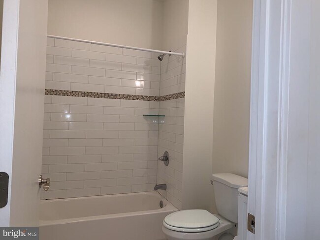 Photo - 1300 Spruce St Unit 2F