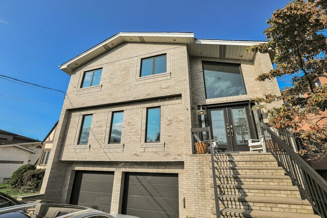 Photo - 357 Tom Hunter Rd