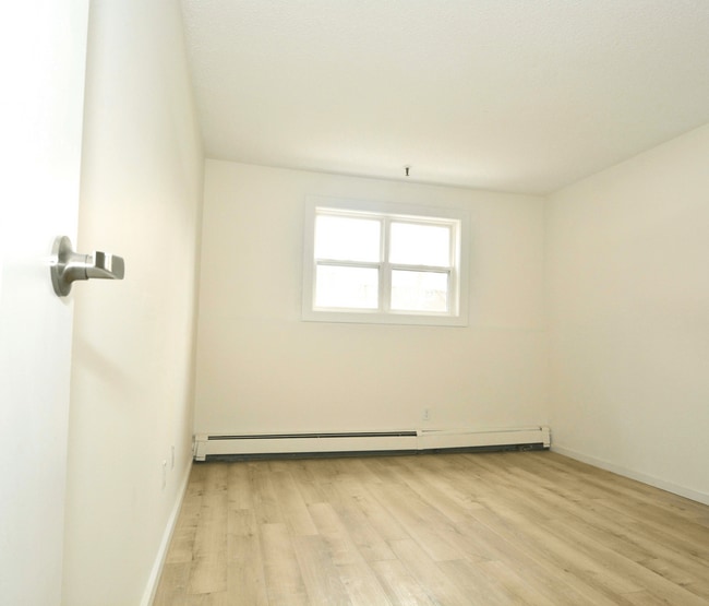 Photo - Sheradon Place