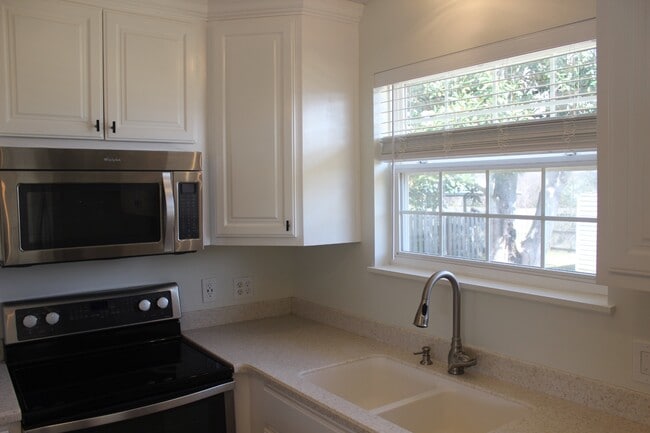 Photo - 1809 Georgia Ct