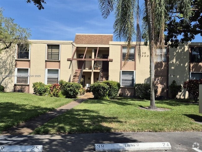 Building Photo - 7320 NW 18th St Unit 204 Rental