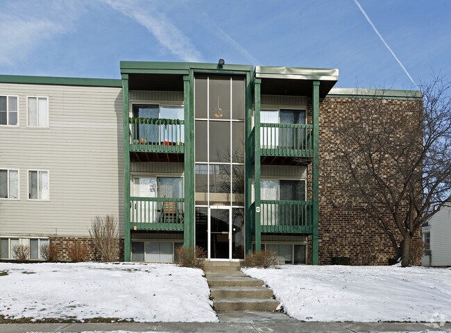 River Ridge Apartments For Rent in Rossford, OH