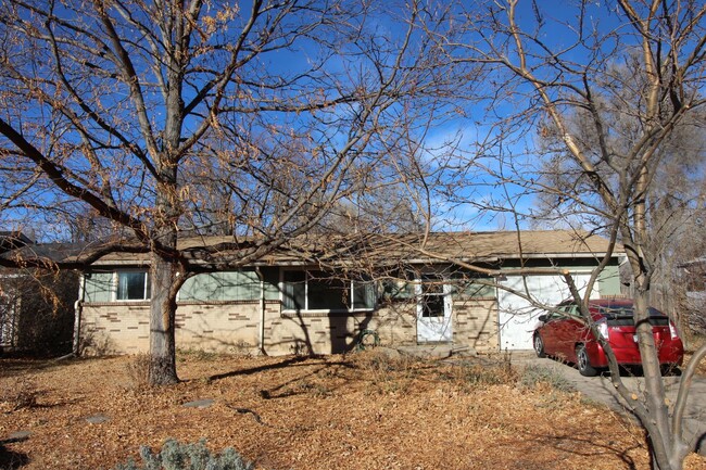 2 Bedroom Bungalow in Fort Collins! - 2 Bedroom Bungalow in Fort Collins! House