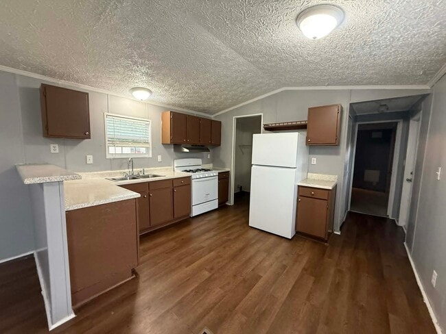 Photo - 1236 N Oaklane Rd