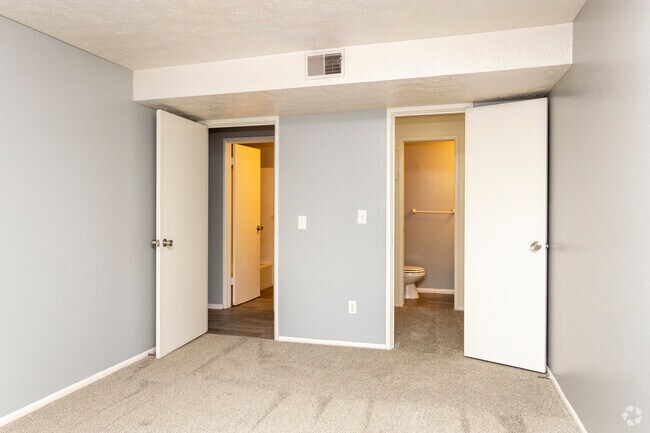 2HAB, 1,5BA - 935SF