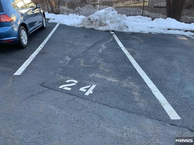 Photo - 275 Hoym St Unit 3A