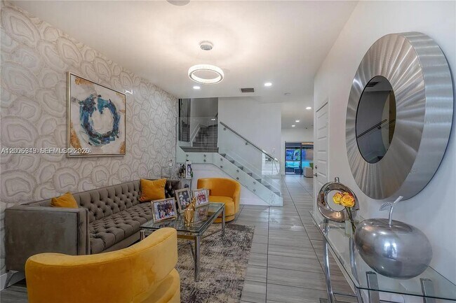 Photo - 8805 NW 103rd Pl