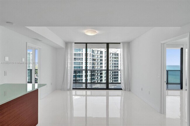 Photo - 5875 Collins Ave Unit 1803