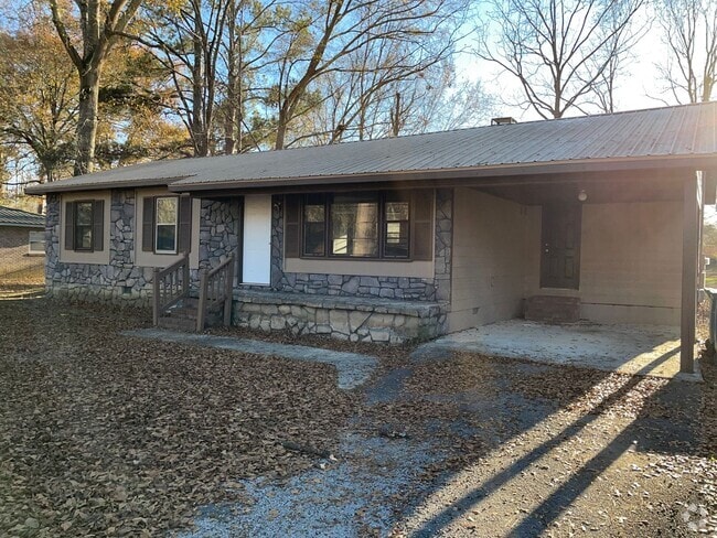 Building Photo - 2027 Kay Dr SW Rental
