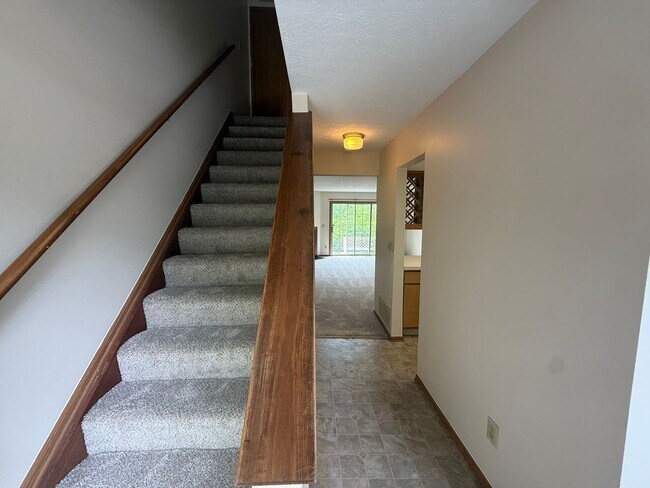 Photo - 5911 Shadow Lake Cir