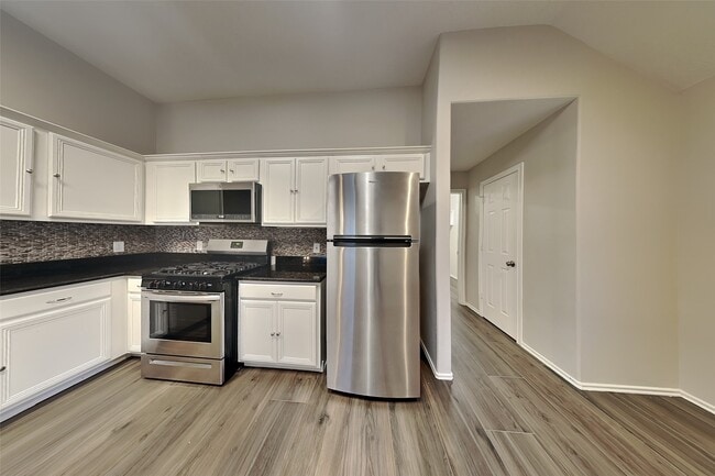 Photo - 5409 Balmorhea Dr