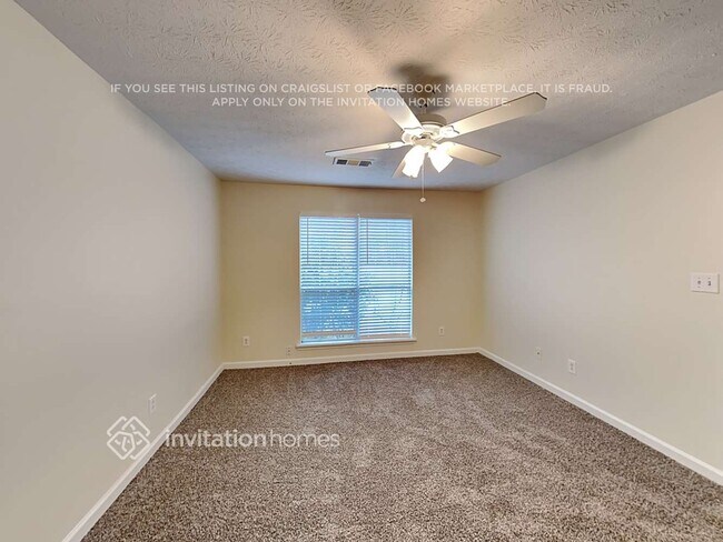 Photo - 175 Green Cir
