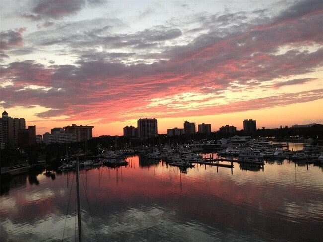 Building Photo - 650 Golden Gate Point Unit 602