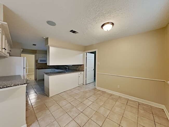 Photo - 16395 Havenpark Dr