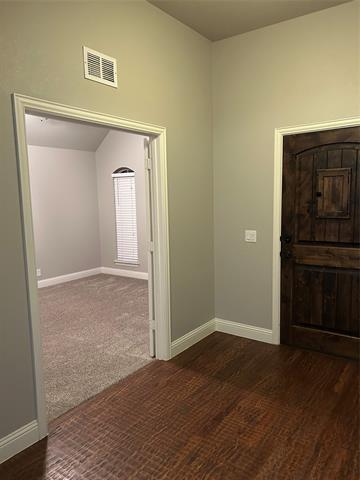 Photo - 4302 Spruce Rd