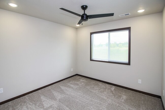 Photo - 600-620 W Samantha St Condo Unit 620-1 Samantha St