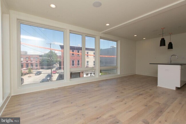 Photo - 2431 Frankford Ave Unidad 16