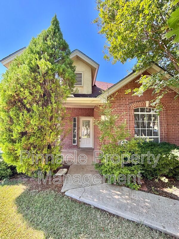 Photo - 1 Southridge Dr