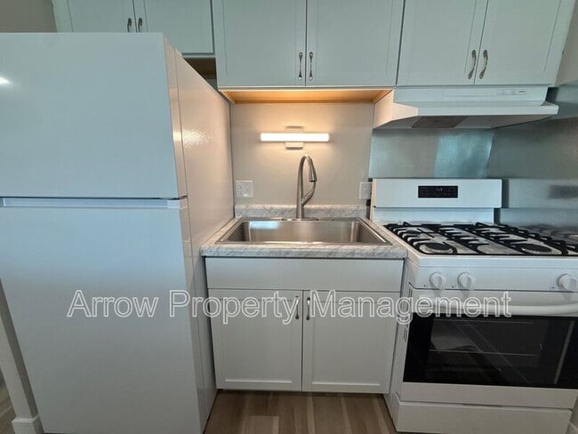 Photo - 5703 S 14th St