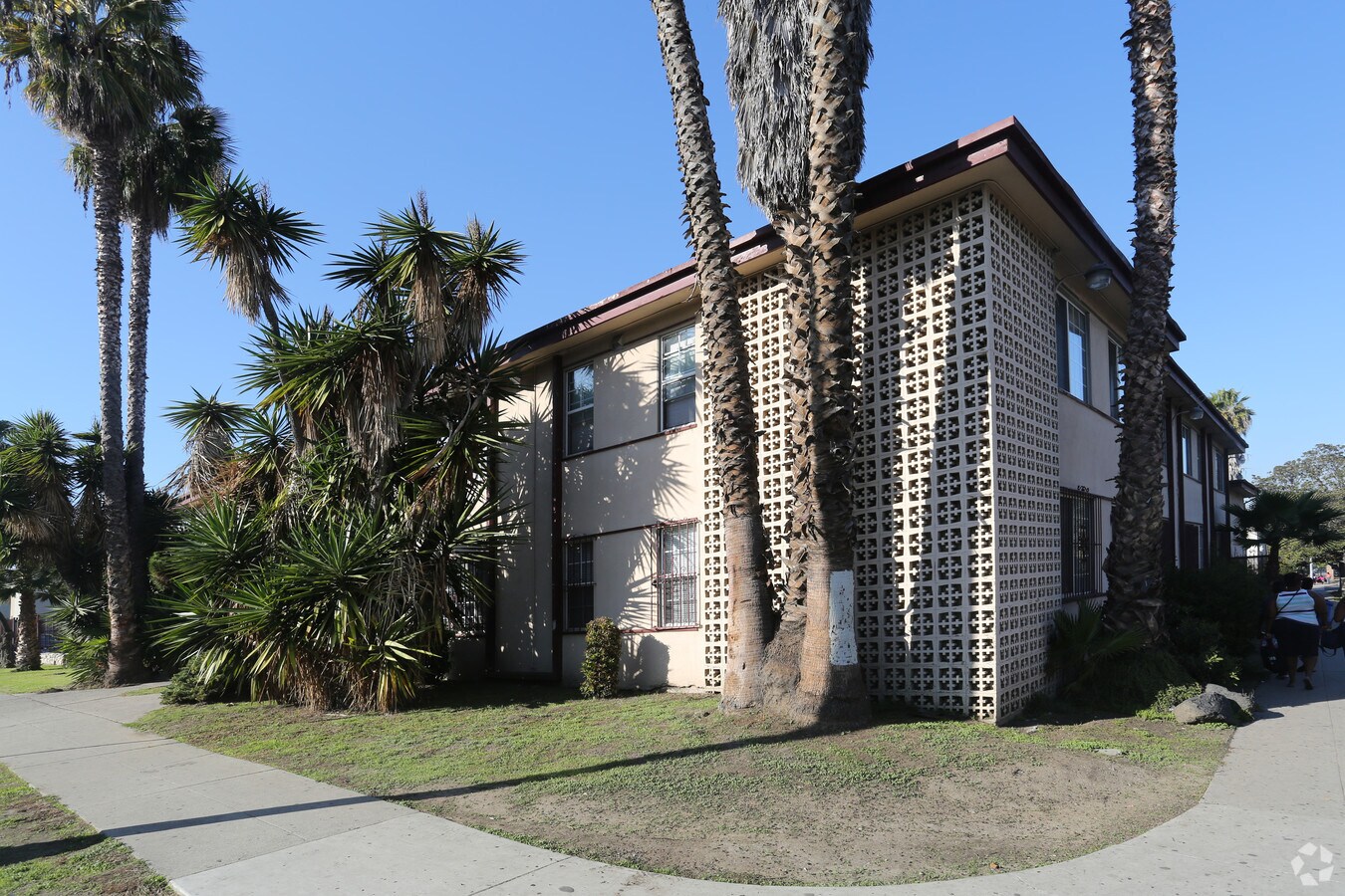 Photo - 5005 August St