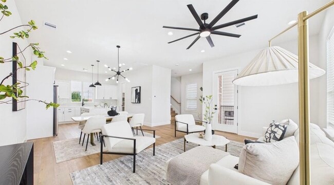 Photo - 1811 Brooks St Casa