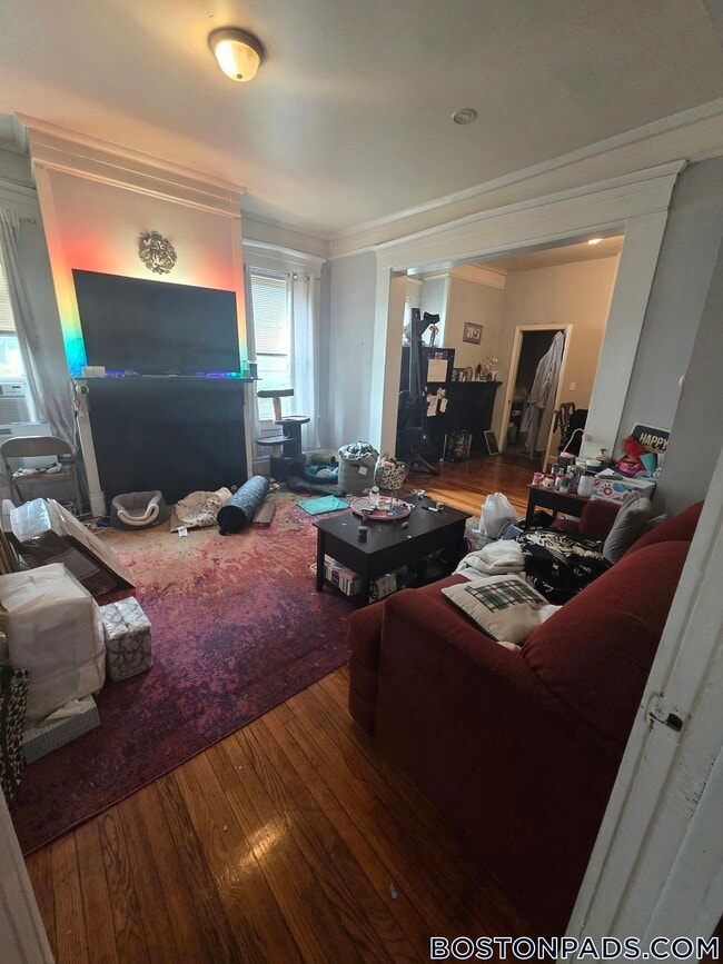 Building Photo - 11 Akron St