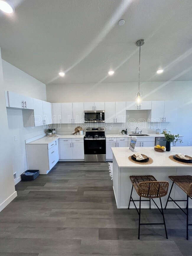 Photo - 155 9th St Unit 206