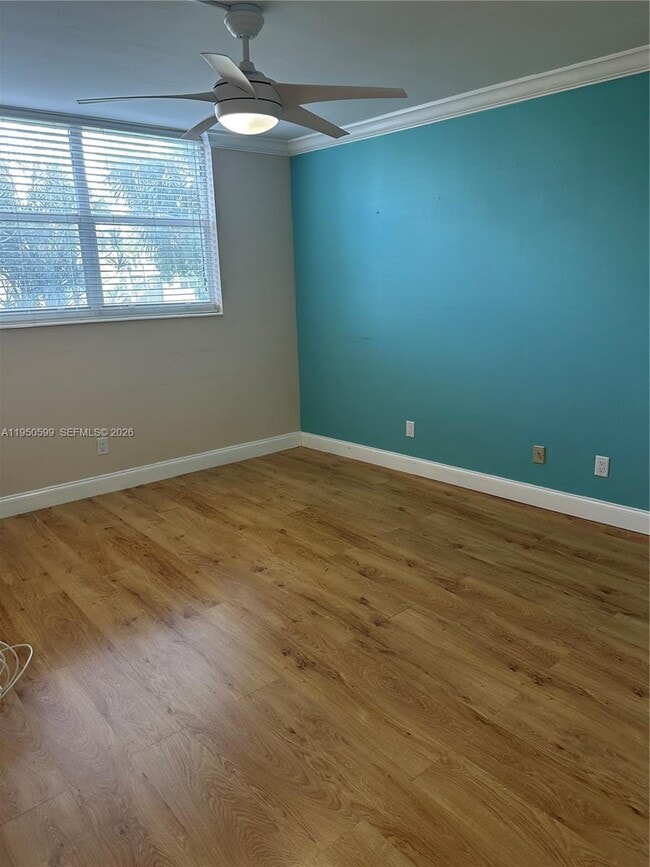 Photo - 2731 NE 14th Street Causeway Unidad 205