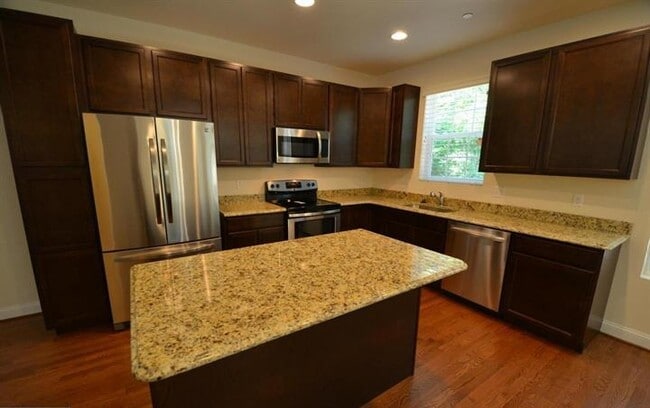 Photo - 5917 Sneed Dr