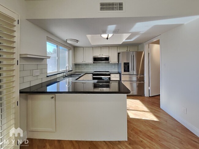 Photo - 4547 E San Gabriel Ave