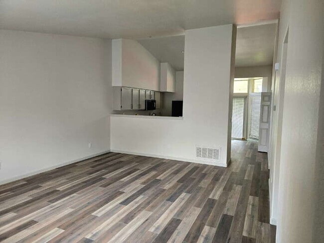 Photo - Beautifully Remodeled 2 Bed, 2 Bath, Single level Townhome, 2 car garage.
