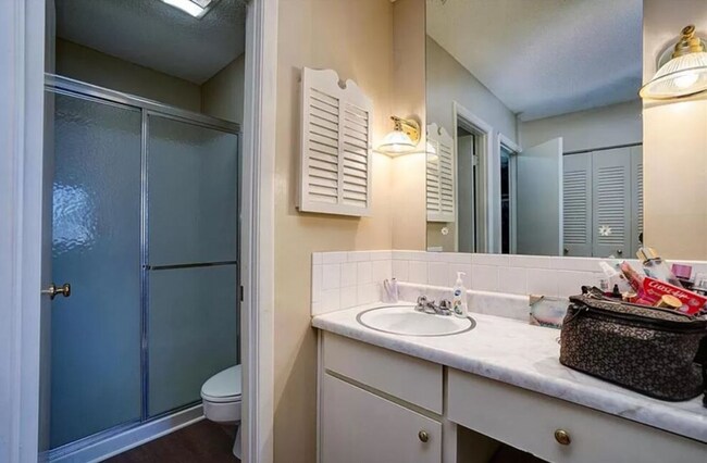 Photo - Countryshire Apartments