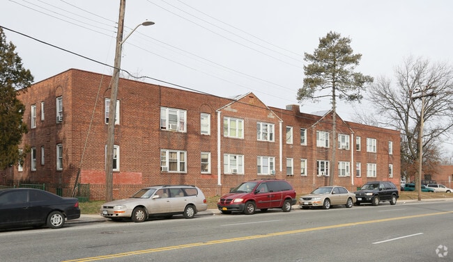 Photo - 299 Jackson St