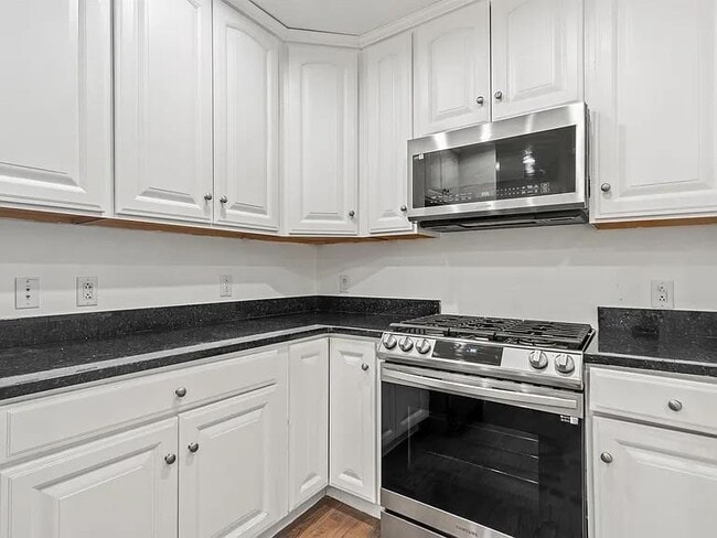 Photo - 7400 River Rd Unit 442