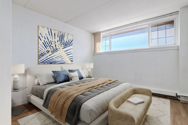 Photo - Hillsboro Place