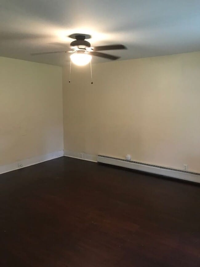 Photo - 309 W Broad St Unit 309 W Broad St  REAR - Apt 2