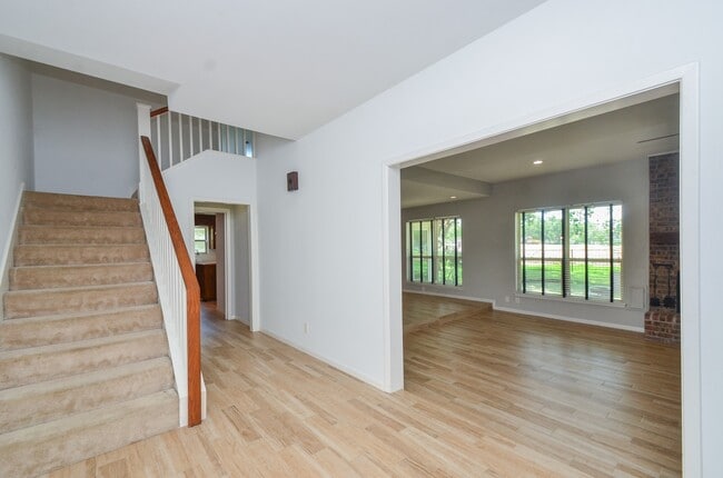 Photo - 2103 Winged Foot Dr