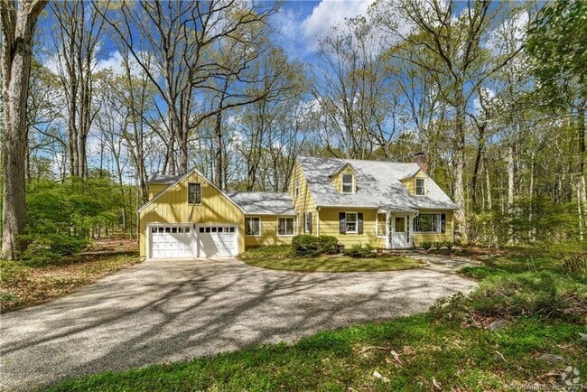 Building Photo - 792 Smith Ridge Rd Rental
