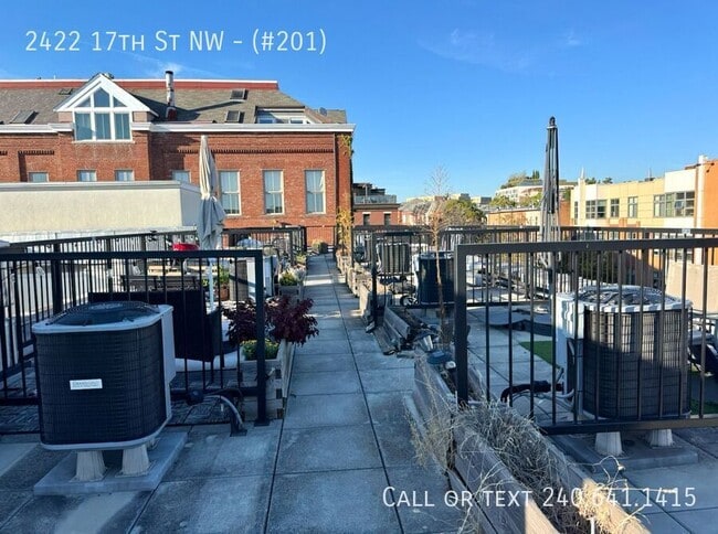 Photo - 2422 17th St NW