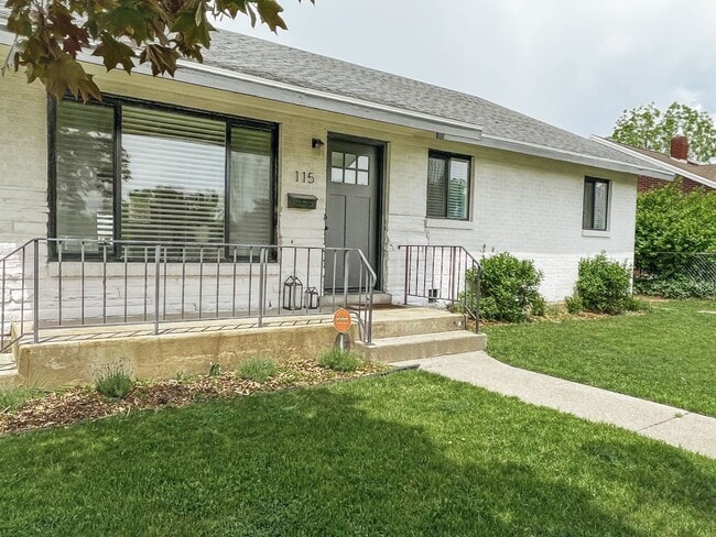Stylish home ready for comfortable living - Stylish home ready for comfortable living
