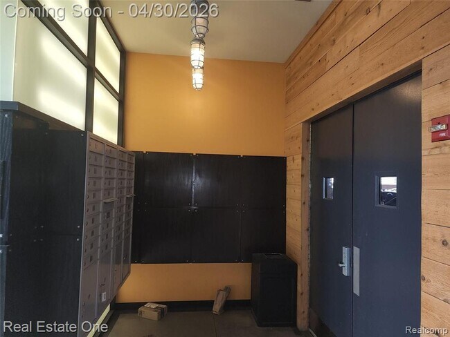 Photo - 211 E 9 Mile Rd Unit 215