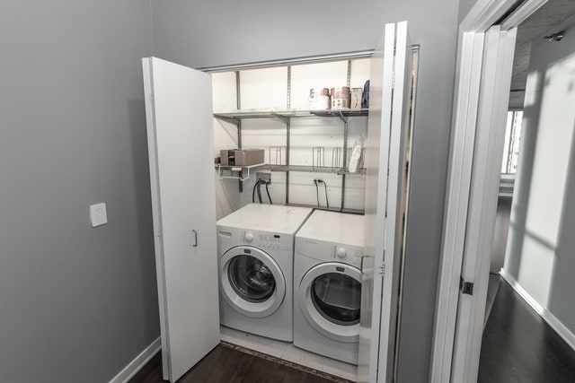 Photo - 611 S Wells St