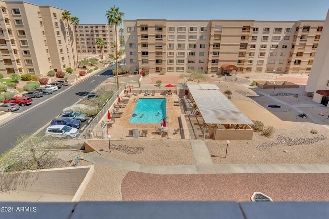 Photo - SCOTTSDALE SHADOWS LUXURY CONDO WITH AC, WATER INCLUDED AND 9 HOLE GOLF Unit 504