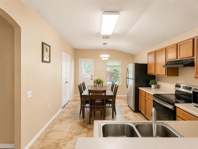 Photo - 12604 Paloma Blanca Way