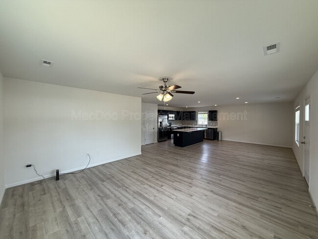 Photo - 990 Ebb Tide Dr