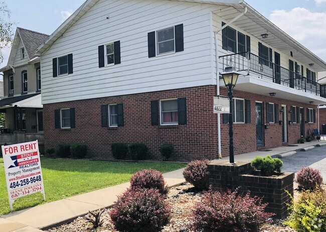 Building Photo - 4822 Kutztown Rd Rental