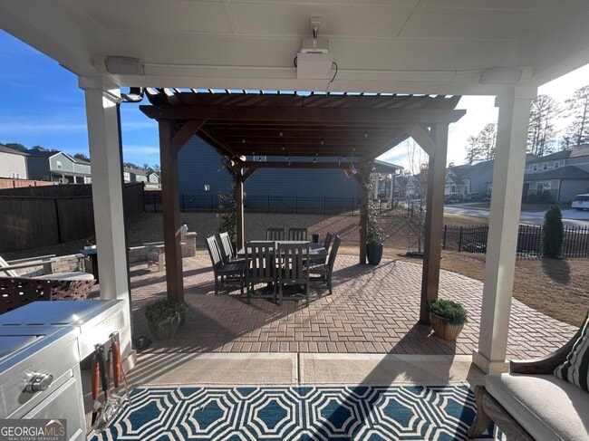 Photo - 706 Lanarck Wy