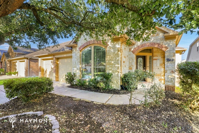Building Photo - 10910 Brighton Gardens Dr