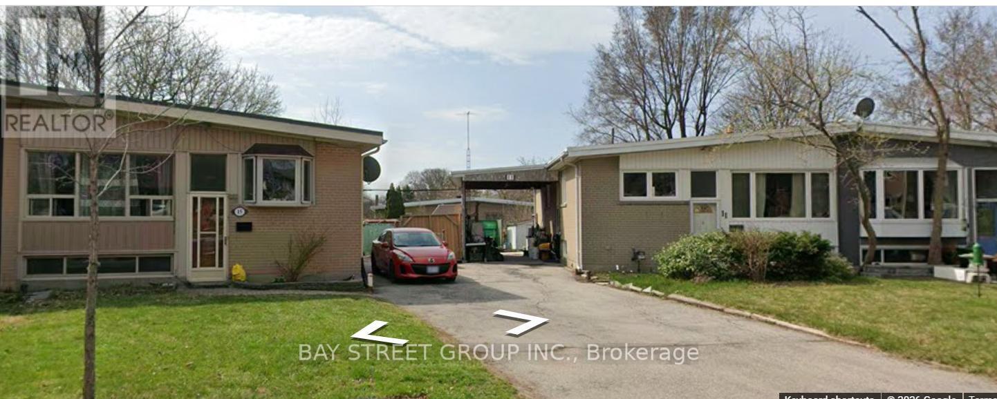 Photo - 15 Pynford Crescent