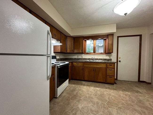 Photo - 6730 Havelock Ave